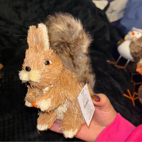 Straw Animal Decor - Set of 4 Animals - Picture 8 of 15